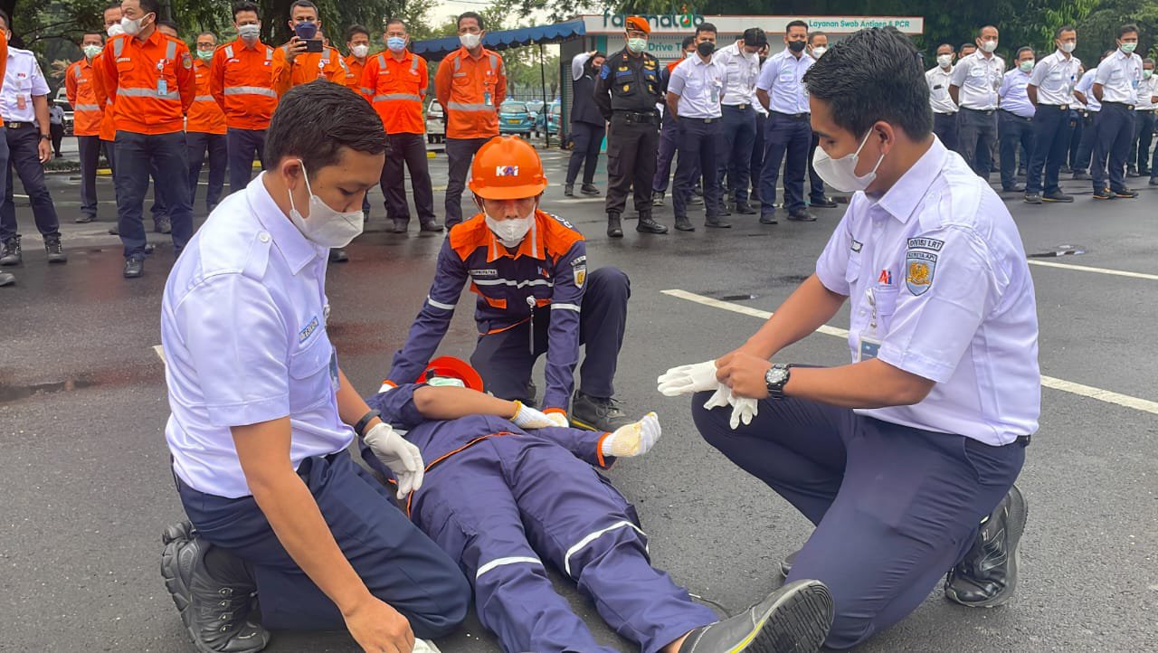 Peringati Bulan Keselamatan Dan Kesehatan Kerja Nasional Daop